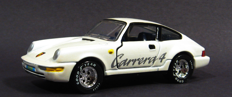 Illustration for article titled Teutonic Toothday MBX Superkings 911 Carrera4